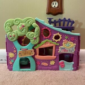 Littlest Pet Shop Vibrant Treehouse